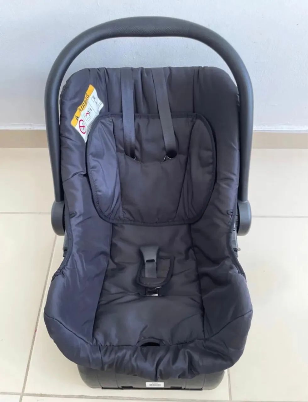 Bebê conforto com base de fixação  - Foto 2