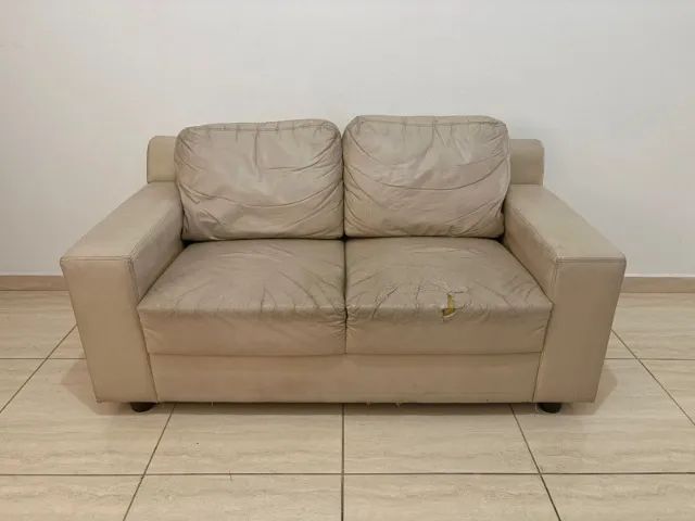 SOFÁ DE COURINO