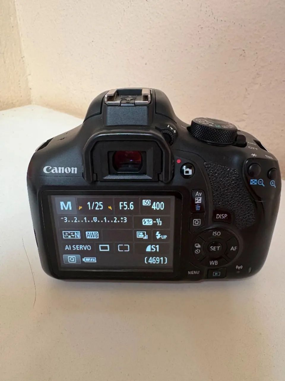 Canon EOS 1300D - Foto 2