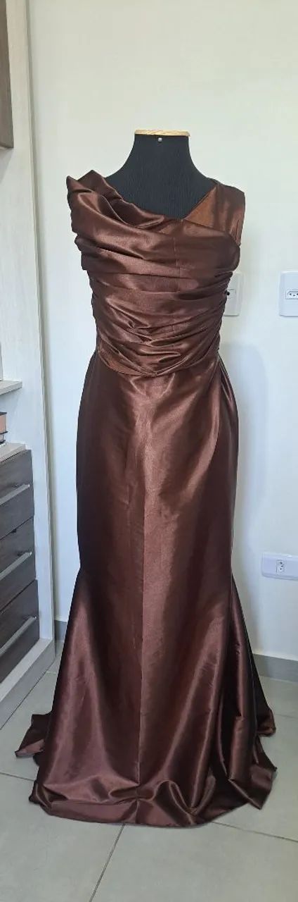 Vestido Drapeado Marrom Longo - Foto 3