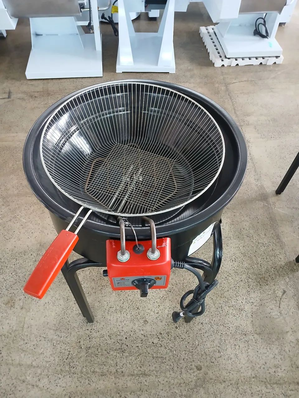 Fritadeira Elétrica com suporte 14 Litros Progás  - Foto 4