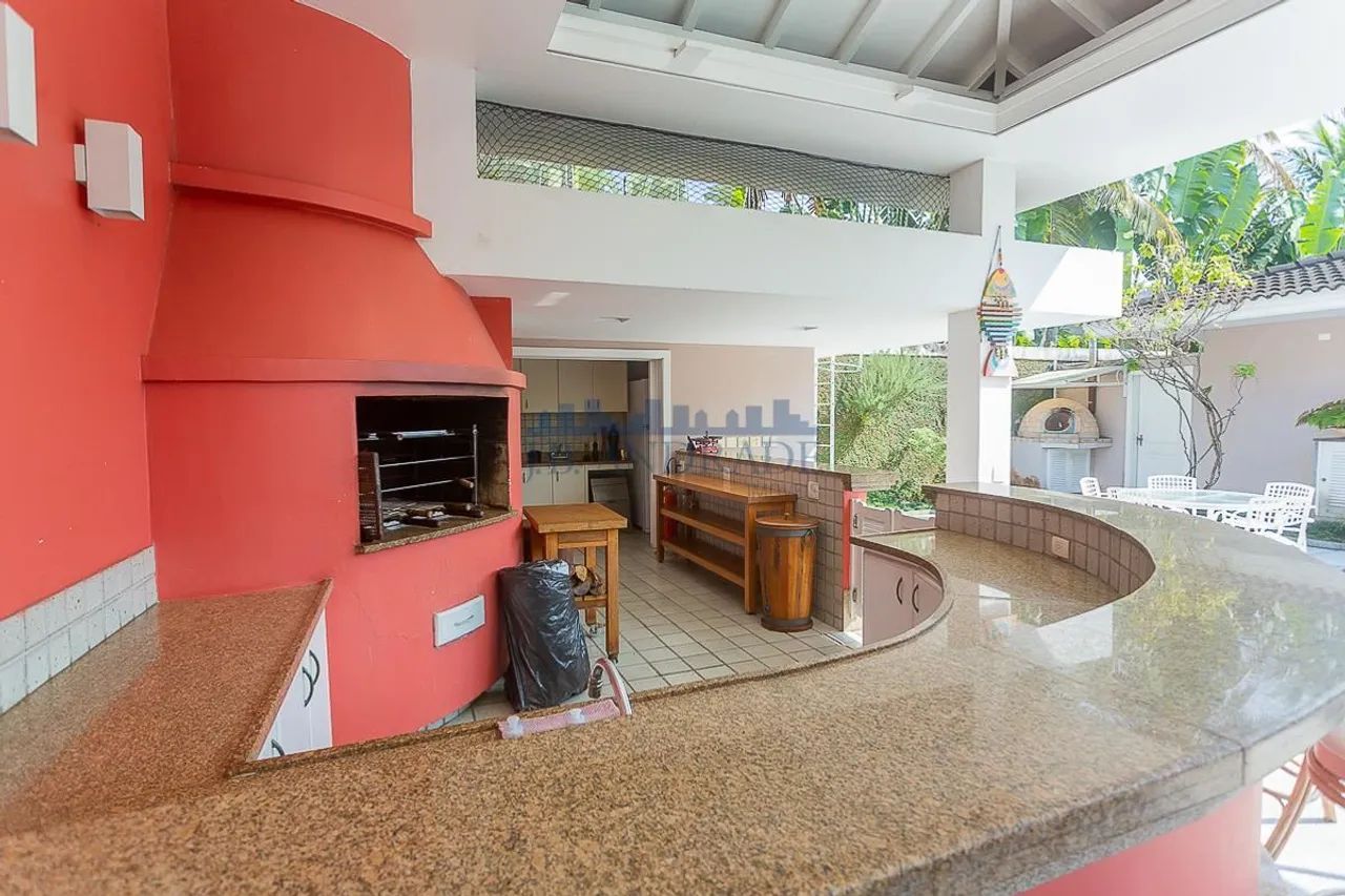 Belíssima mansão, finamente decorada, com 994 m² de área construída em terreno de 1043 m² - Foto 7