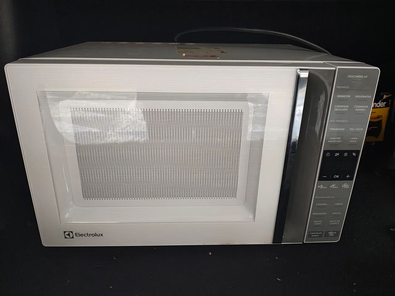 MICROONDAS ELECTROLUX 36 LITROS