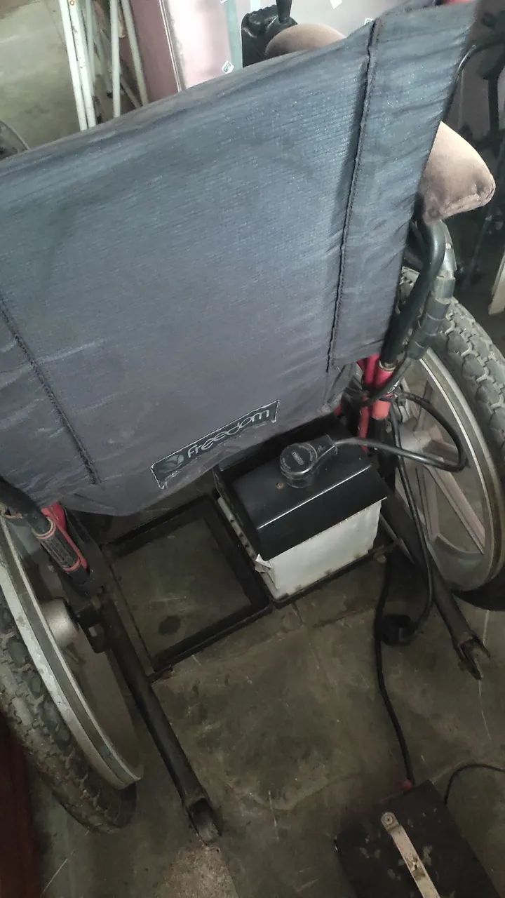 Cadeira Motorizada  - Foto 4