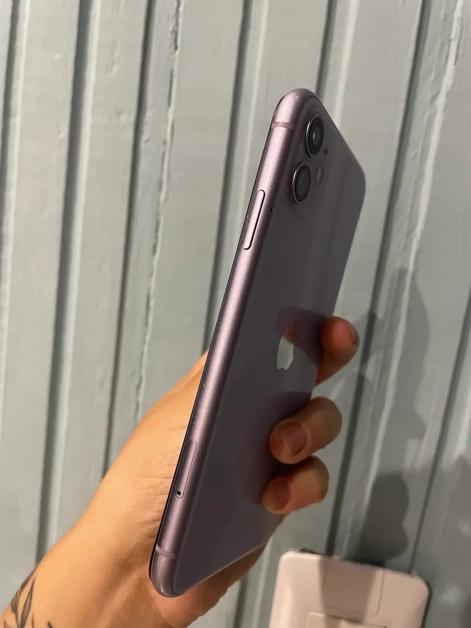 IPHONE 11 64GB 84% bateria  - Foto 2