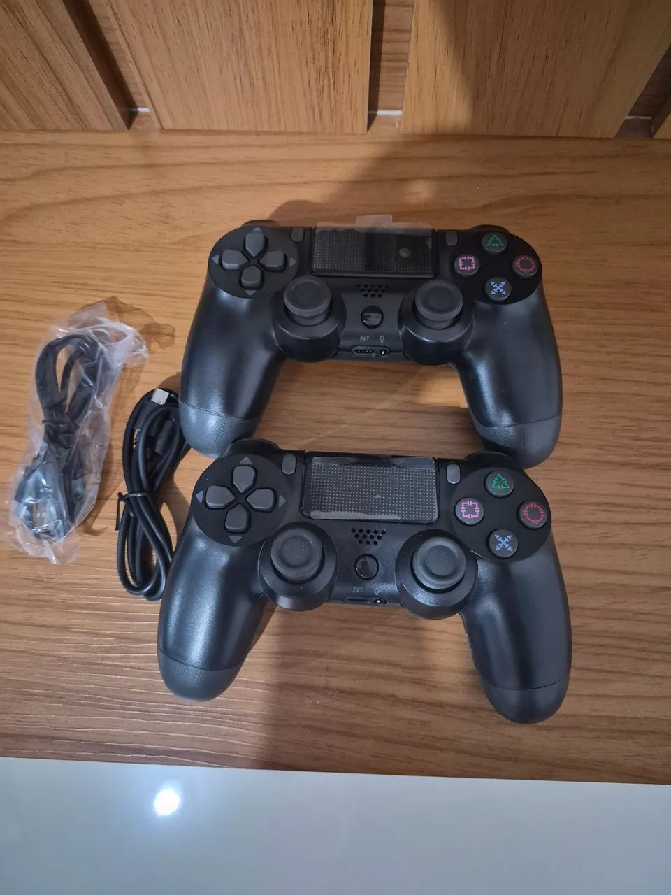 2 MANET PS4 SLIM