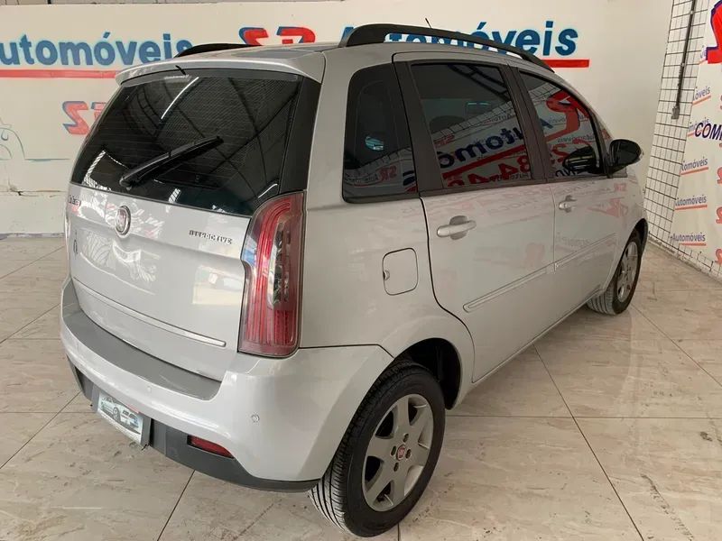 Fiat Idea Attractive 1.4 Fire Flex 8V 5P 2013 - Foto 4