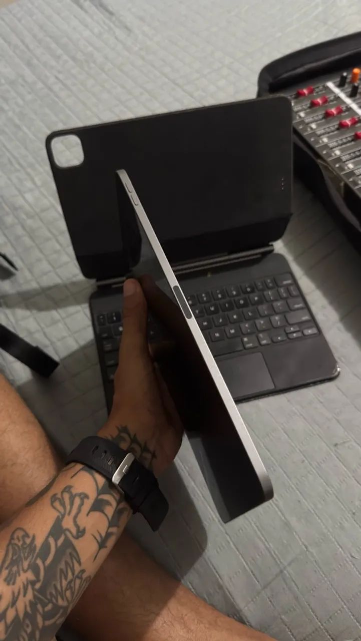 iPad m1 Air 64gb + Magic Keyboard + Pencil - Foto 3