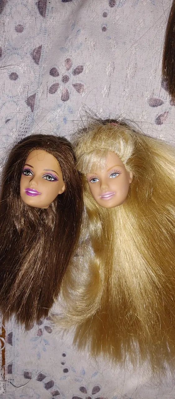Lote Cabeças de Barbies  - Foto 3