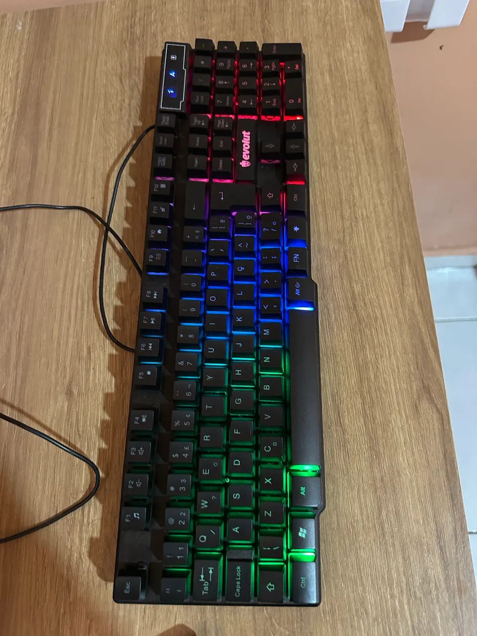 Teclado Semi-Mecanico RGB - Foto 2