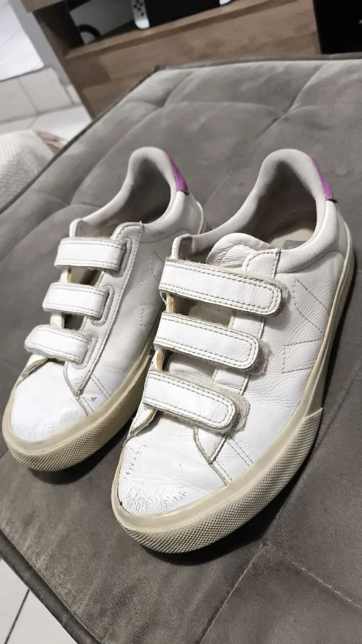 Tenis Vert Branco e Rosa N° 37