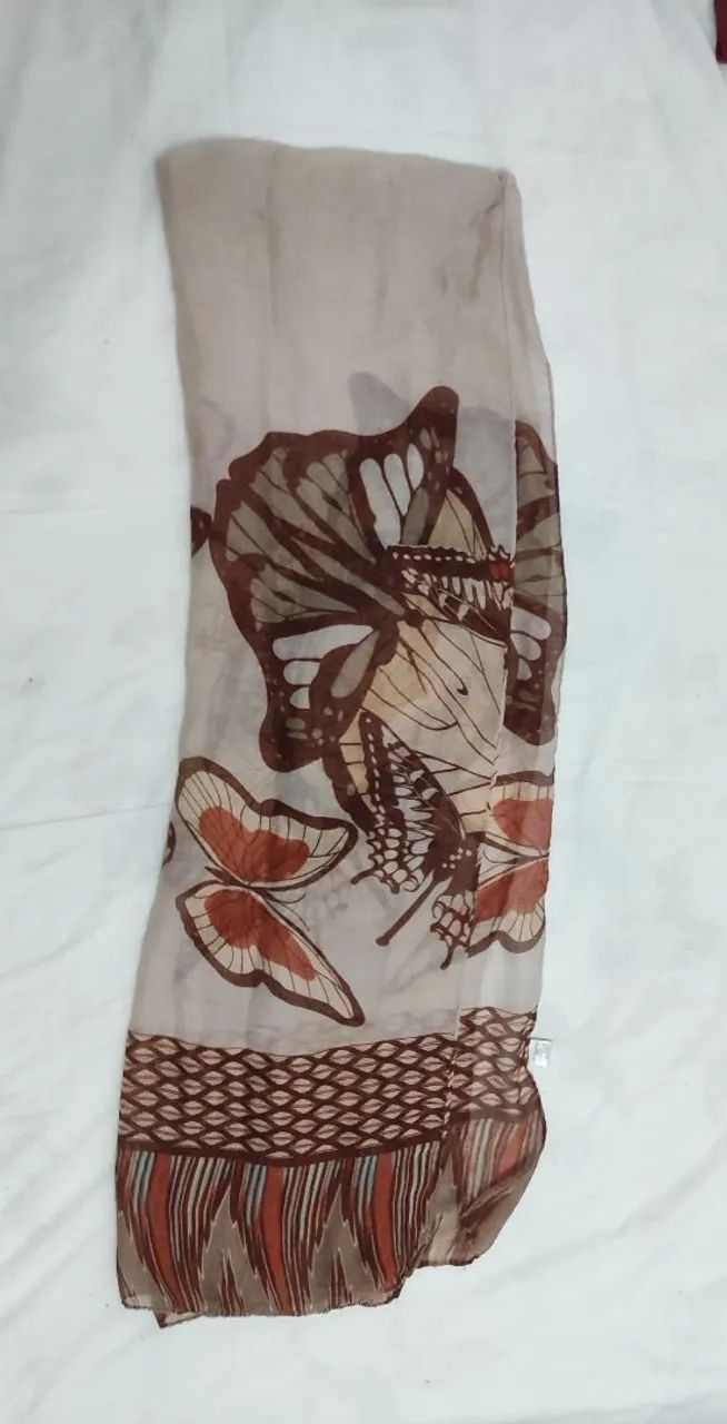 Echarpe Feminina 100% Viscose Estampa Borboletas