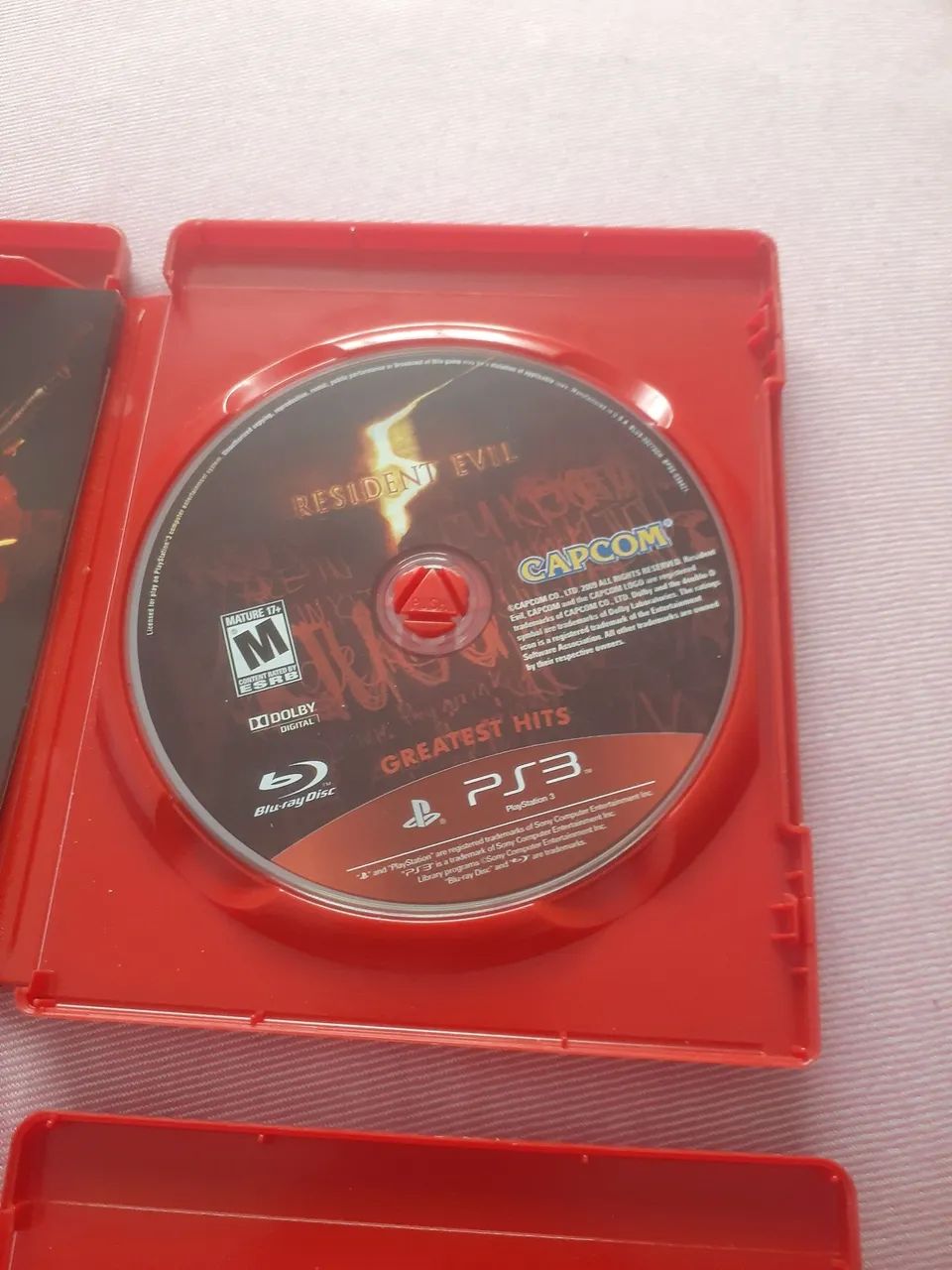 Vendo 2 Jogos em blu-ray original  - Foto 2