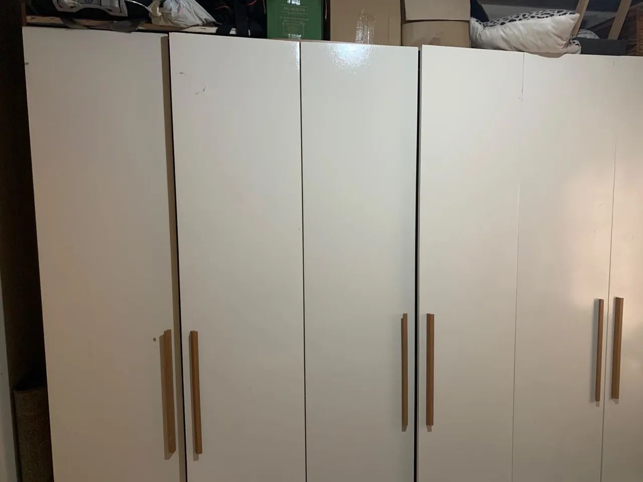 Vende-se guarda-roupa 