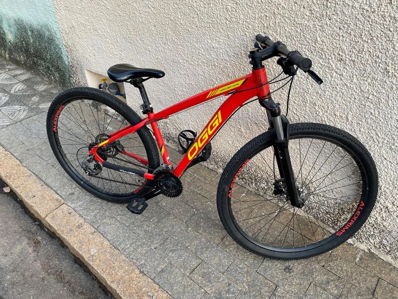 VENDO BICICLETA OGGI ARO 29