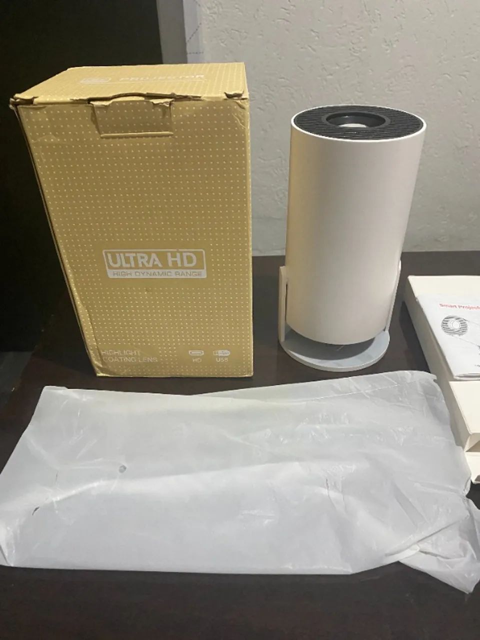 Projetor Portátil Wi-fi Lançamento Com Android HDMI  - Foto 5