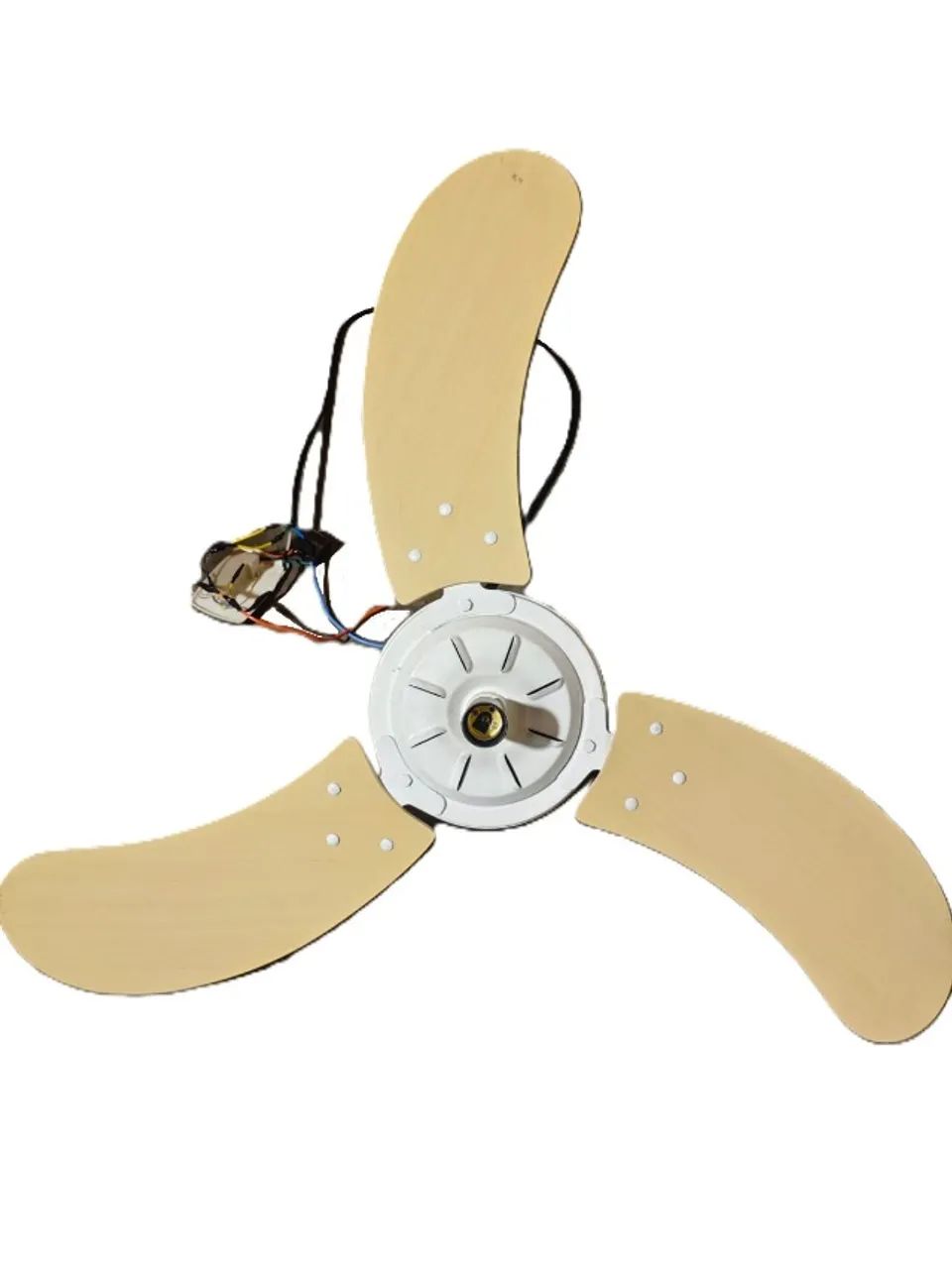Ventilador De Teto 127V Branco e Madeira