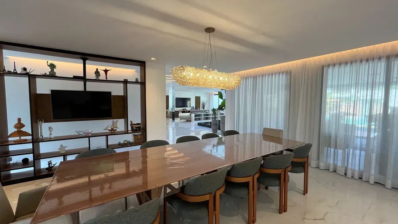CASA DUPLEX COM 374m² DE ÁREA CONSTRUÍDA, 6 SUÍTES - Foto 5