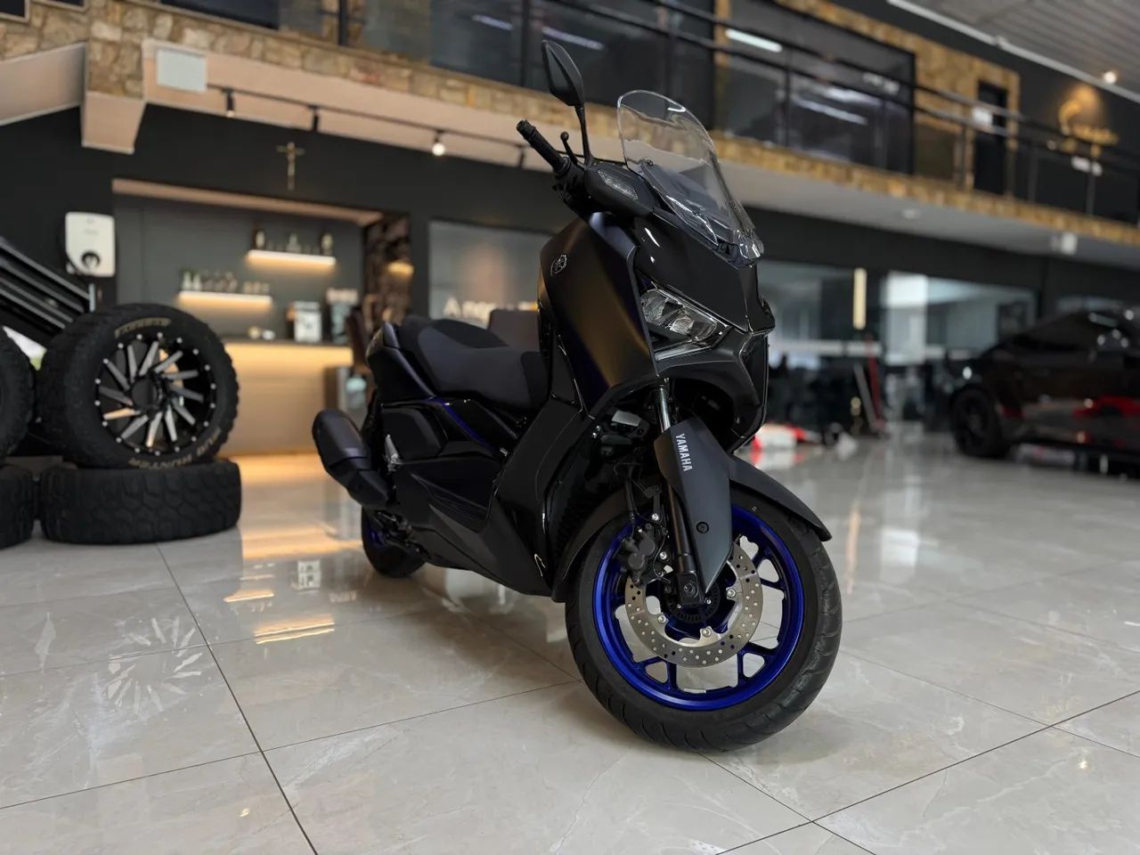 Yamaha Xmax 300 connected abs 2026 - Foto 2