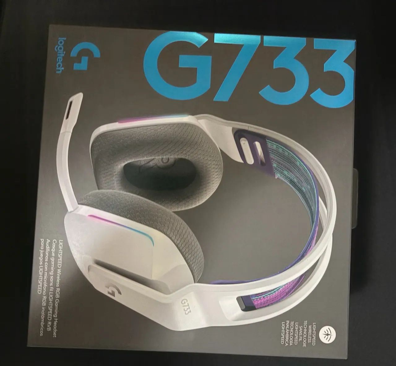 Headset logitech g733 