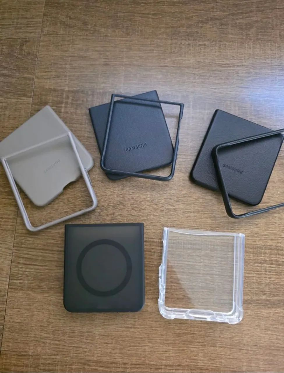 Samsung Z Flip 7 512Gb Garantia ate Mês 08 - Foto 2