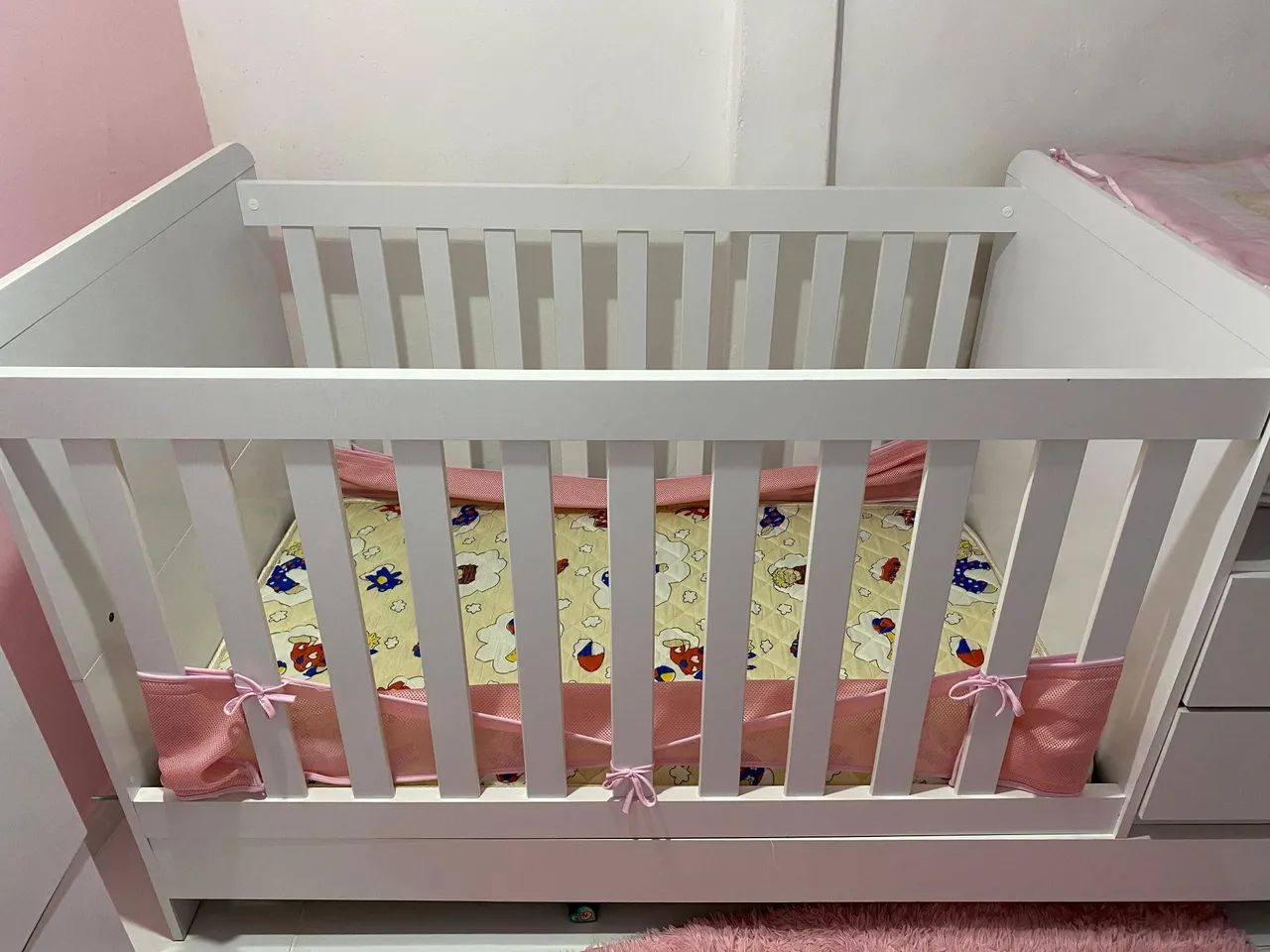 VENDO BERÇO COM TROCADOR  - Foto 4