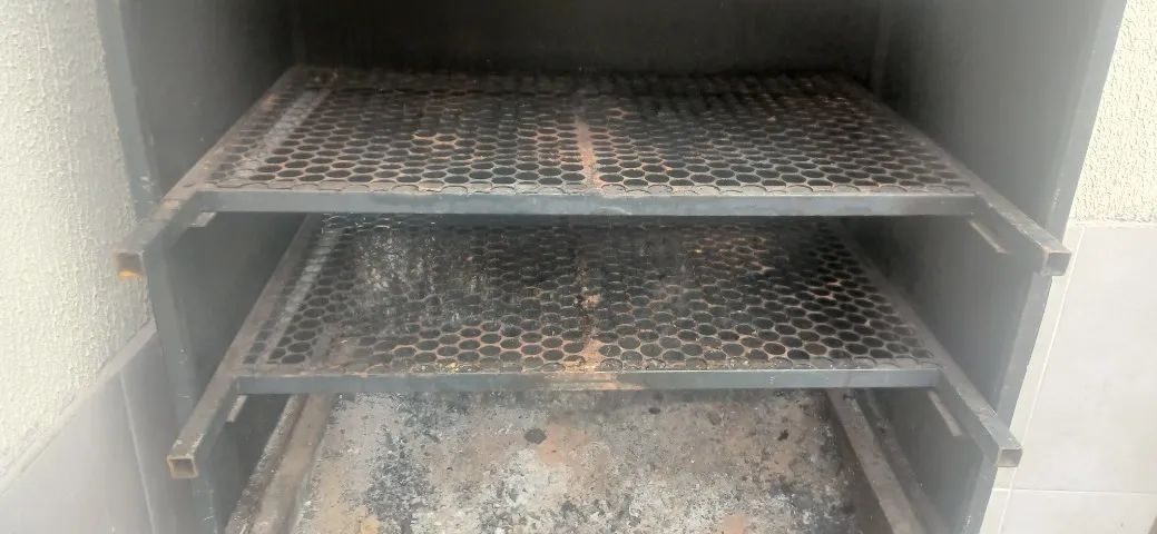 Vende-se uma churrasqueira  - Foto 4