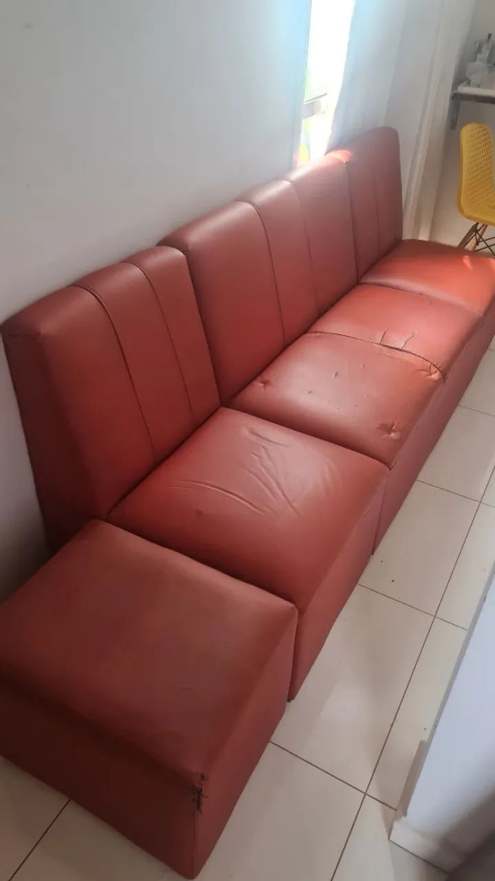 Sofá simples 4 módulos 