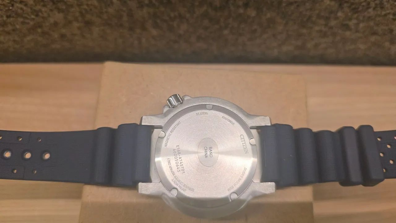 Citizen Promaster Eco-Drive Diver Pepsi 200m BN0168-06L Completo