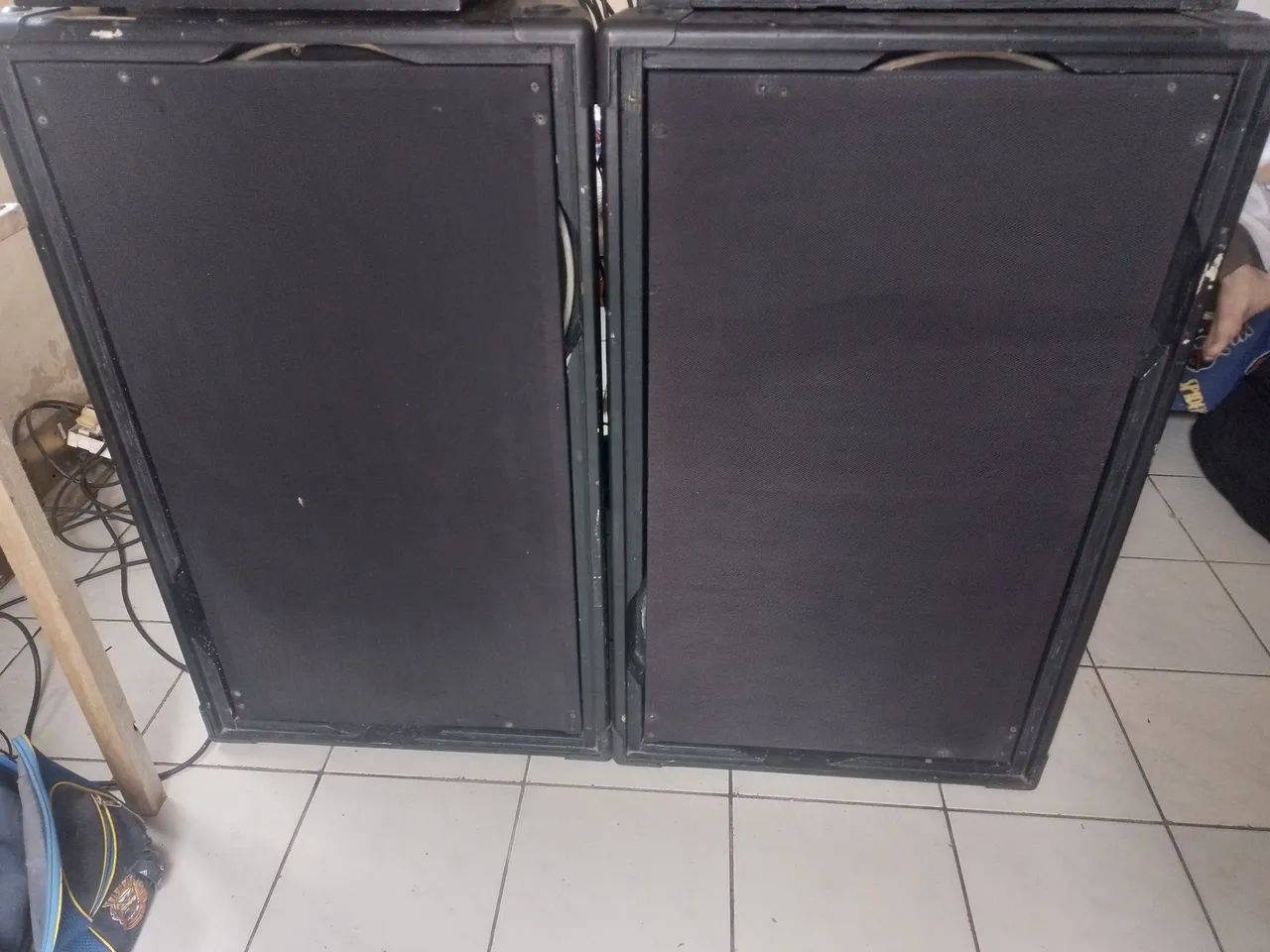 Caixas de som vazias pra falantes de 18polegadas - Foto 2