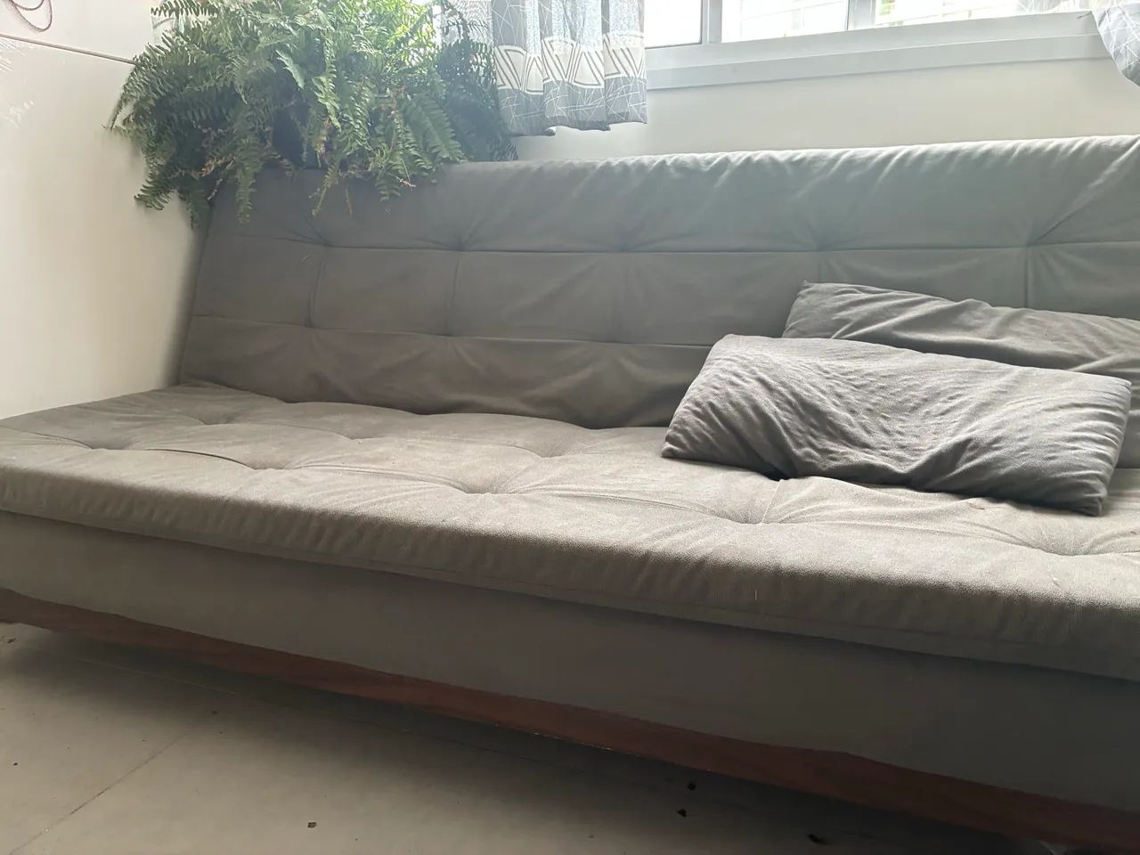 Sofá-cama cinza 3 lugares  - Foto 3