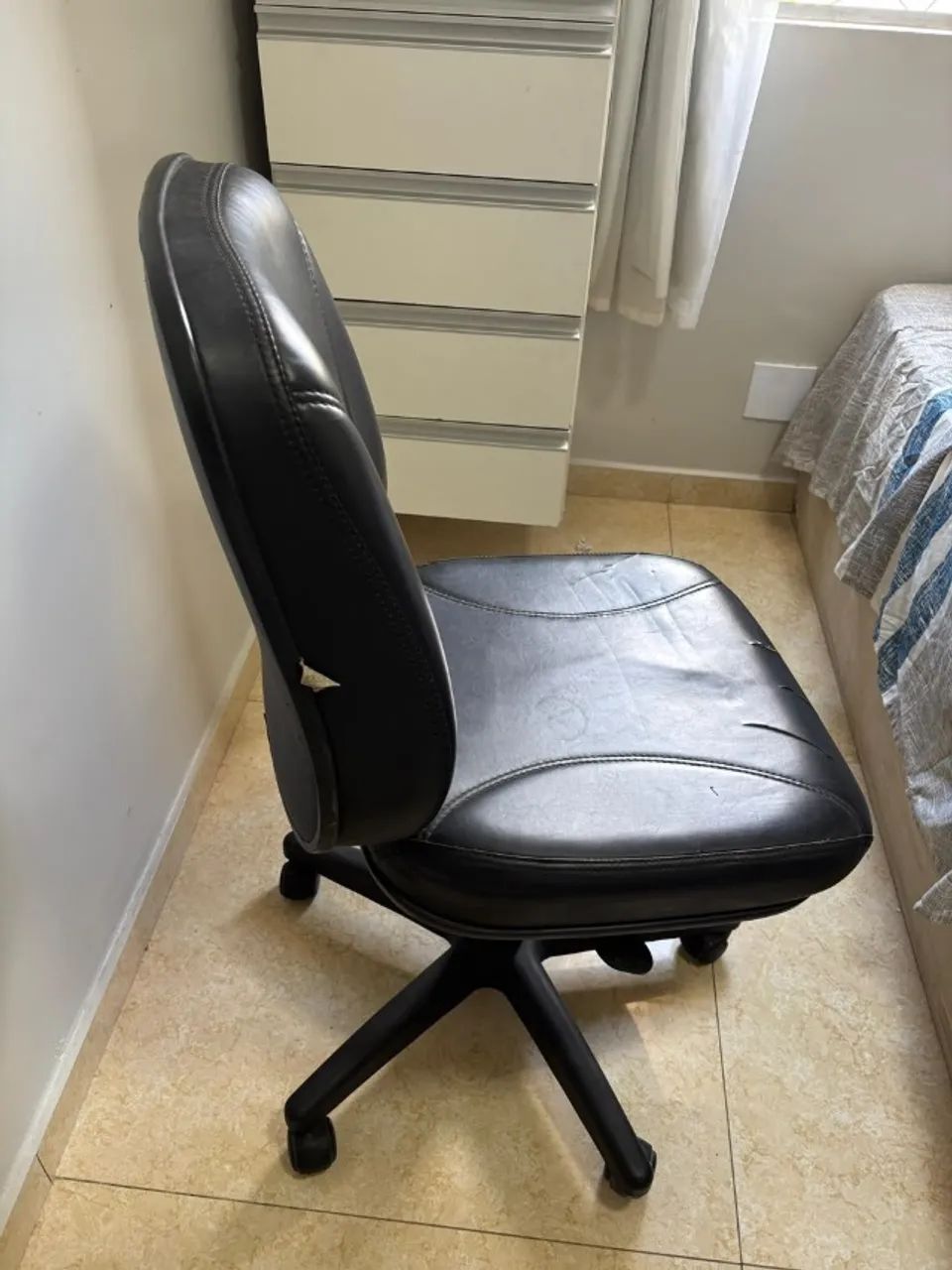 Cadeira de escritor  - Foto 2