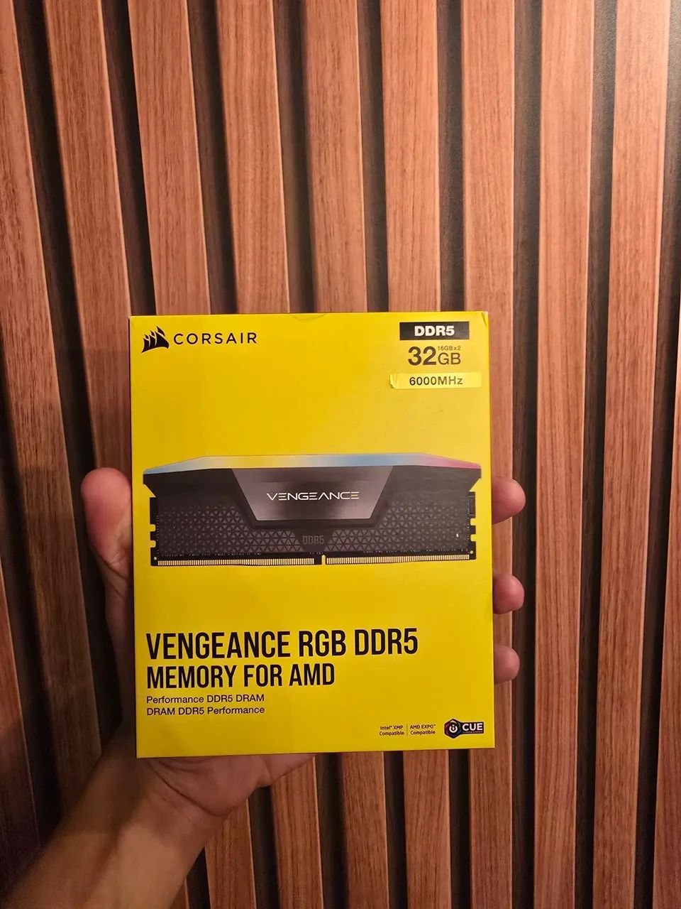Memória RAM Corsair 32GB Vengeance 6000MHz CL36 (Lacrada)