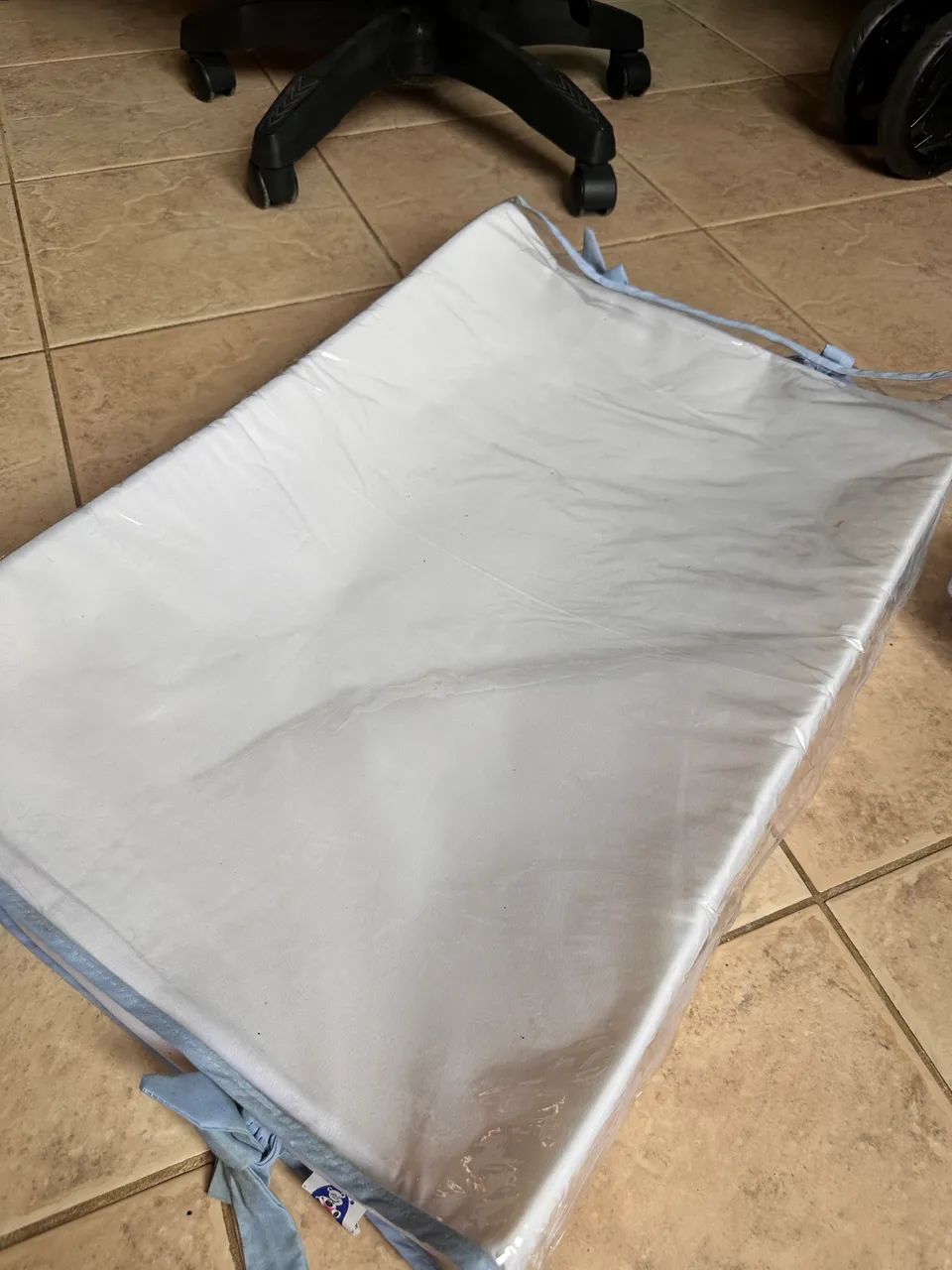 Kit Amamentação: Almofada + Trocador de Bebê - Foto 2