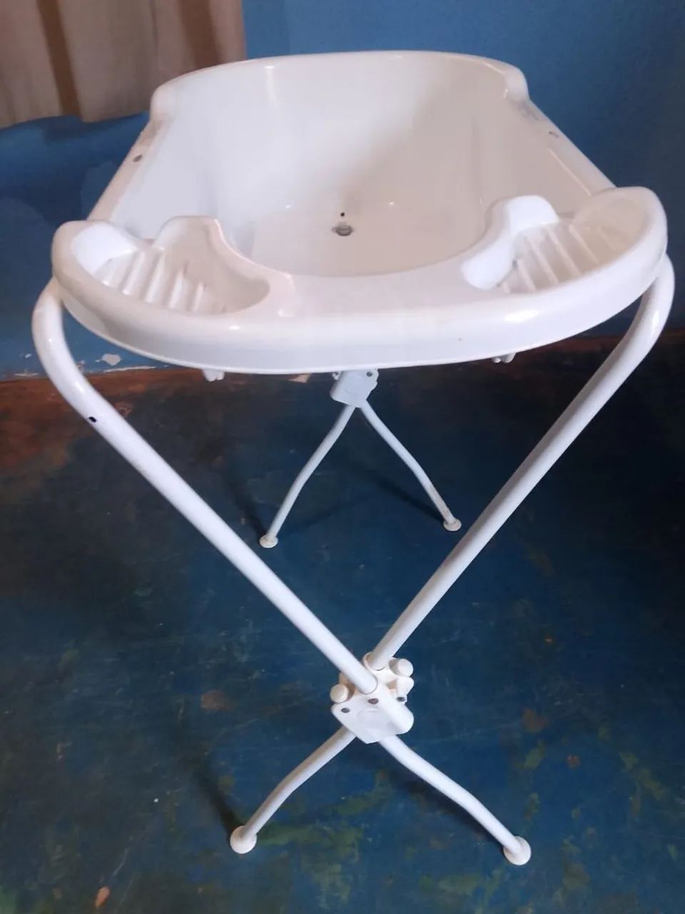 Banheira com suporte