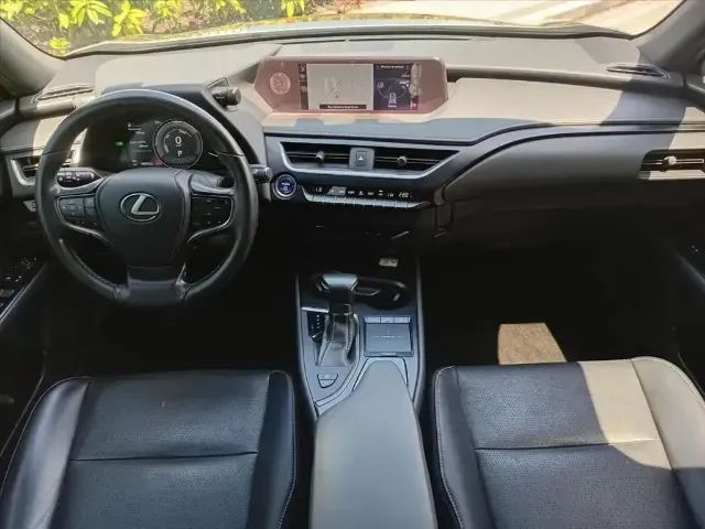 Lexus UX-250h Luxury 2.0 16V Aut.(hybrid), foto 9 de 14