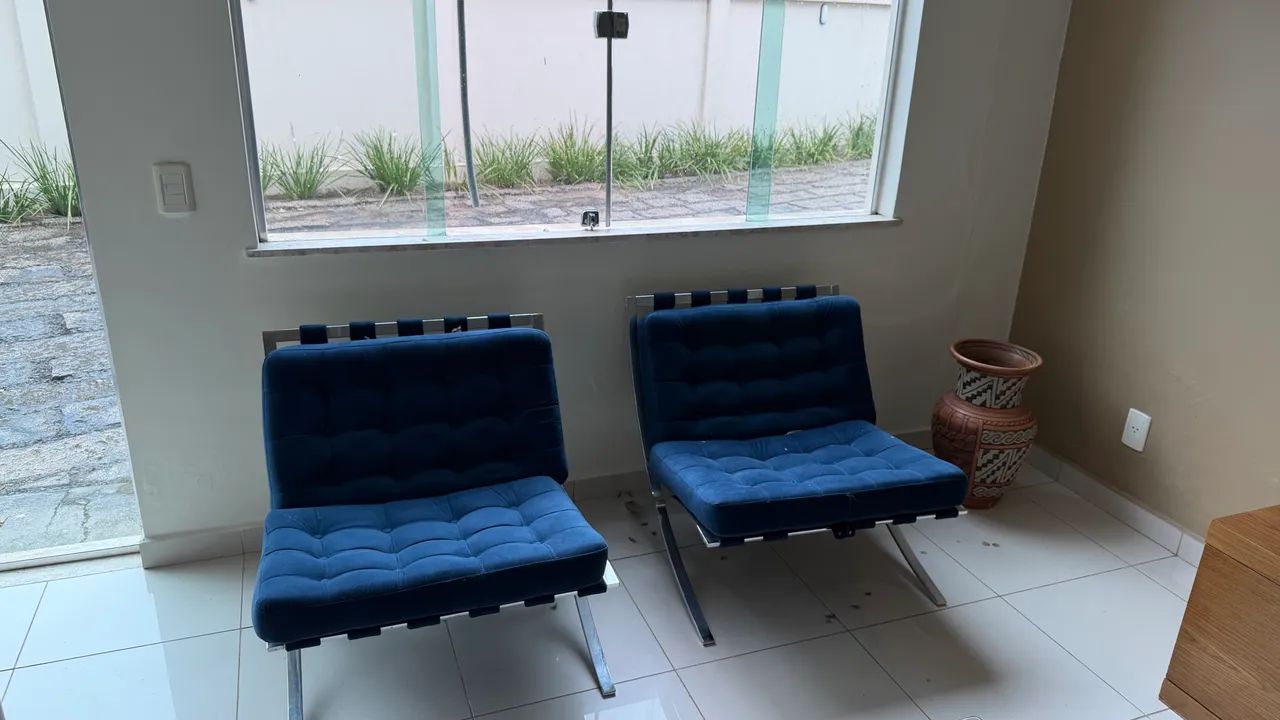 Kit com 2 Poltronas Barcelona Azul-Marinho - Excelente Estado