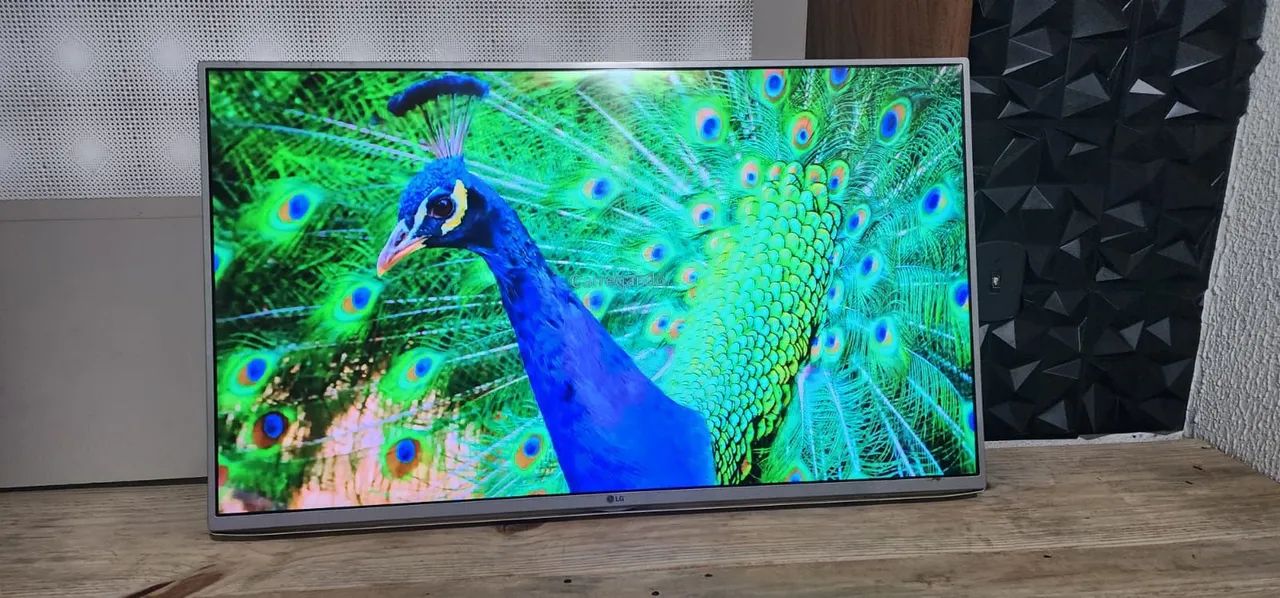 TV 42 polegadas smart com todos apss YouTube e Netflix e d mais aplicativos  - Foto 3