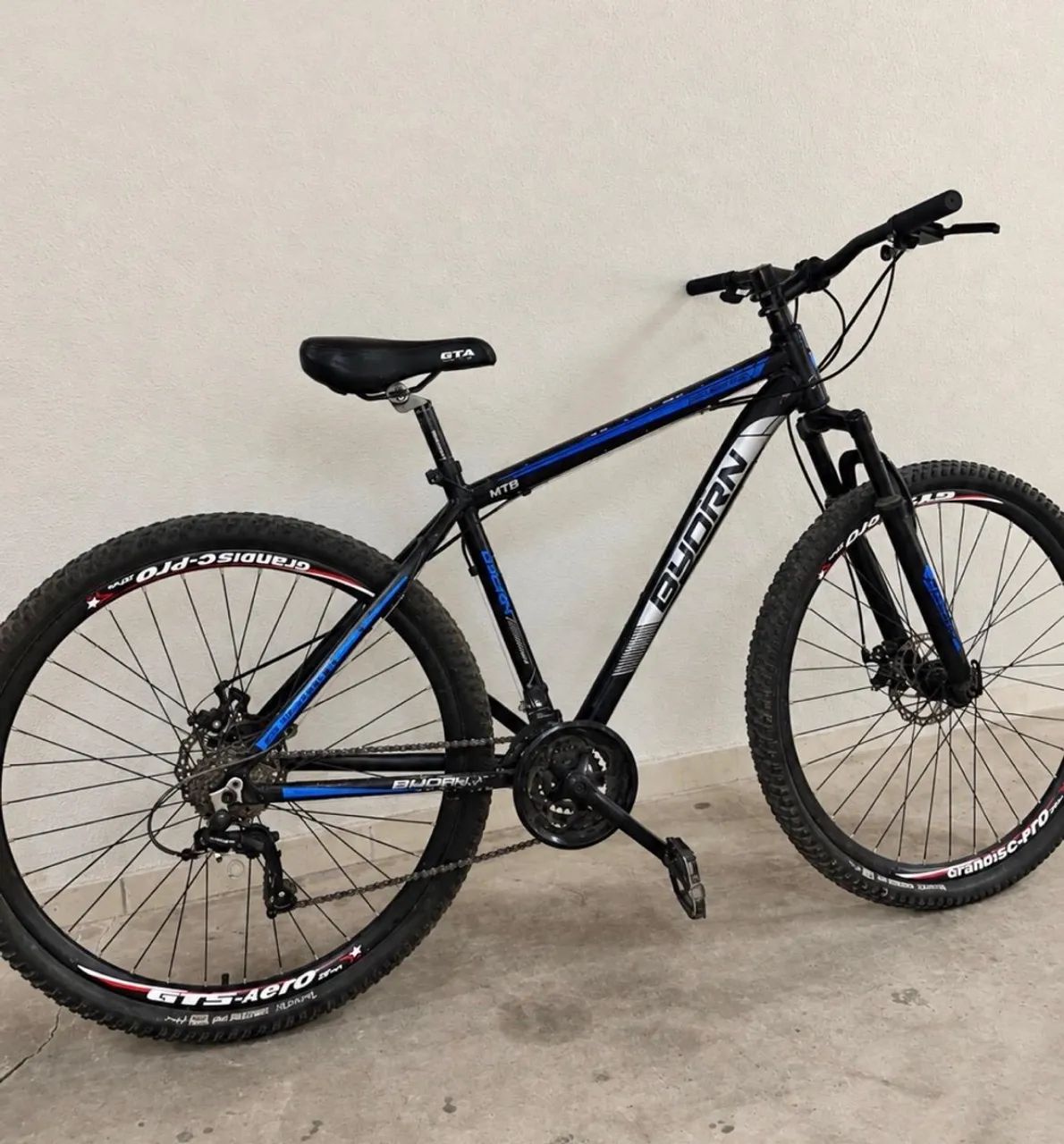 Bicicleta MTB aro 29
