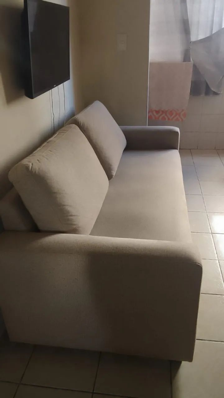 SOFÁ457517278408878081