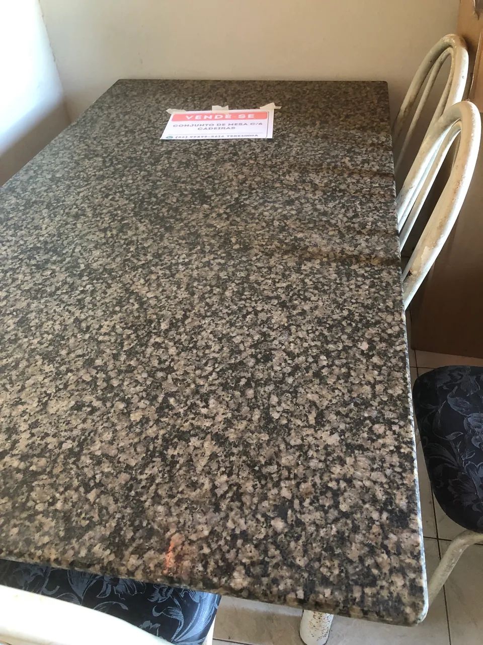 MESA DE MÁRMORE COM 06 CADEIRA  - Foto 4