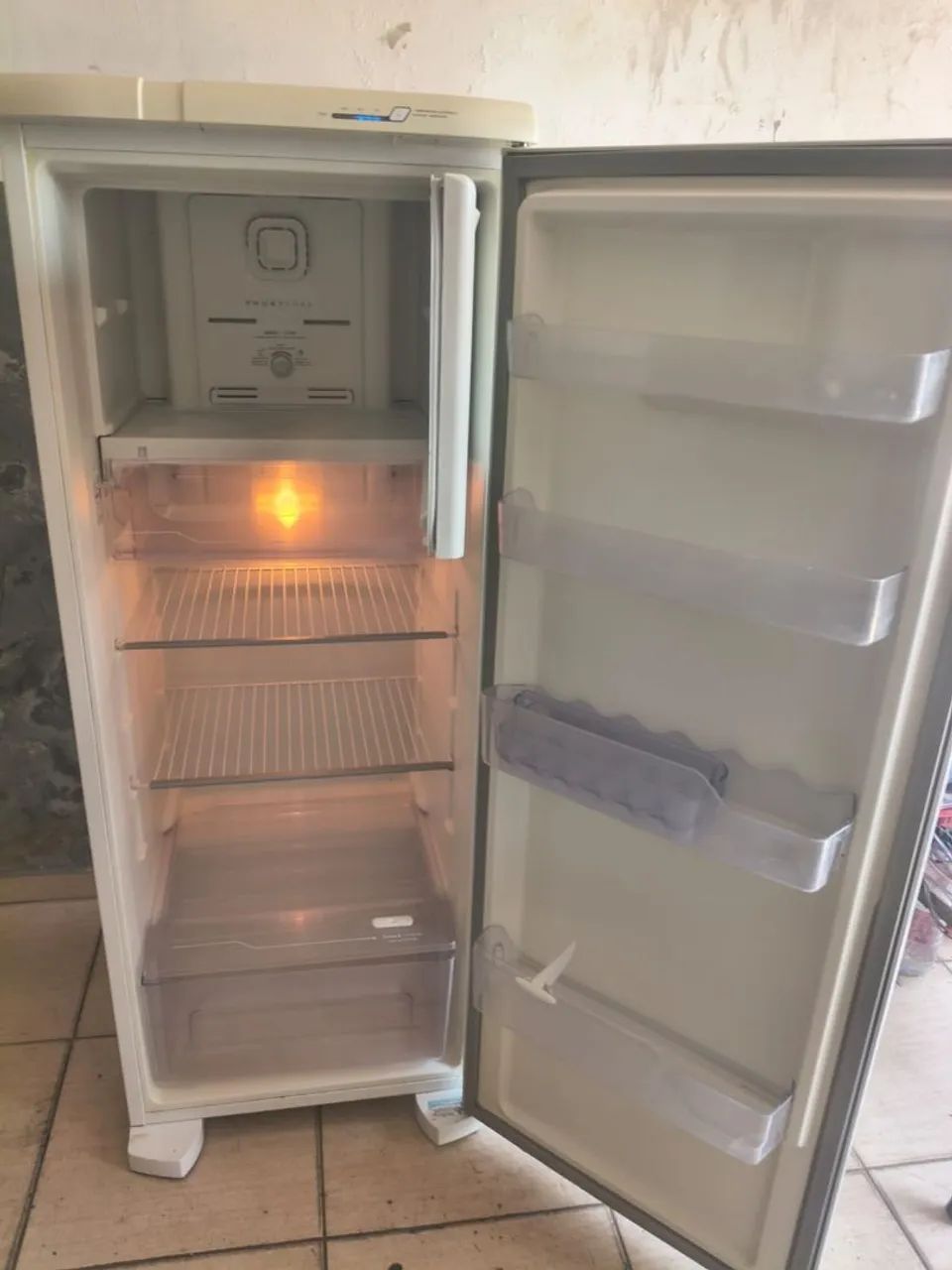 Geladeira Electrolux  - Foto 4