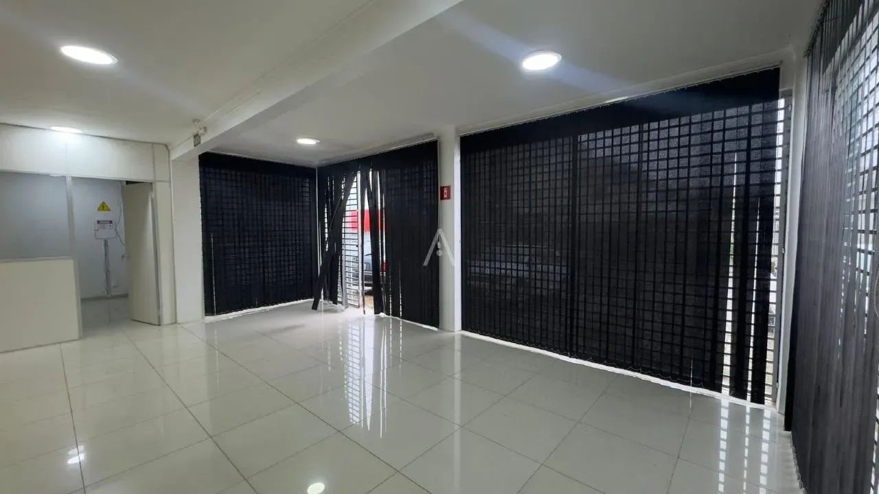 Barracão com salas comerciais para locação no Coqueiral em Cascavel Pr - Foto 5