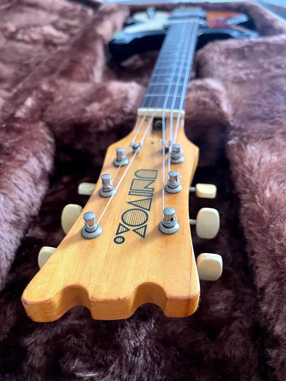 Guitarra Univox Hi-Flier Phase III (RARIDADE 1974) - Instrumentos