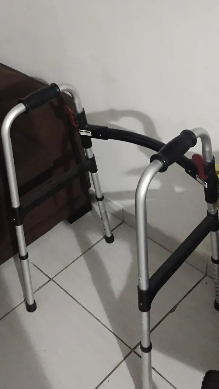 Andador para idosos  - Foto 5