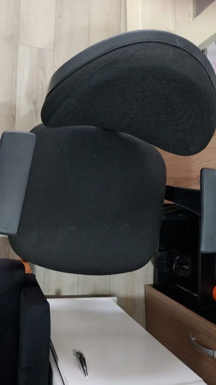 Cadeira Ergonômica Excelente Estado - Foto 3