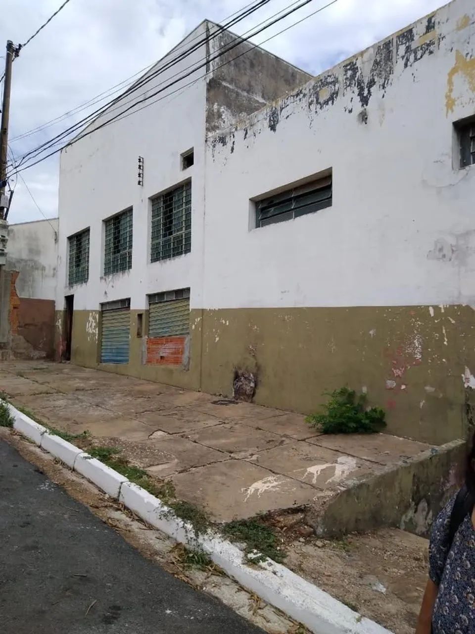 Excelente oportunidade prédio comercial a venda 