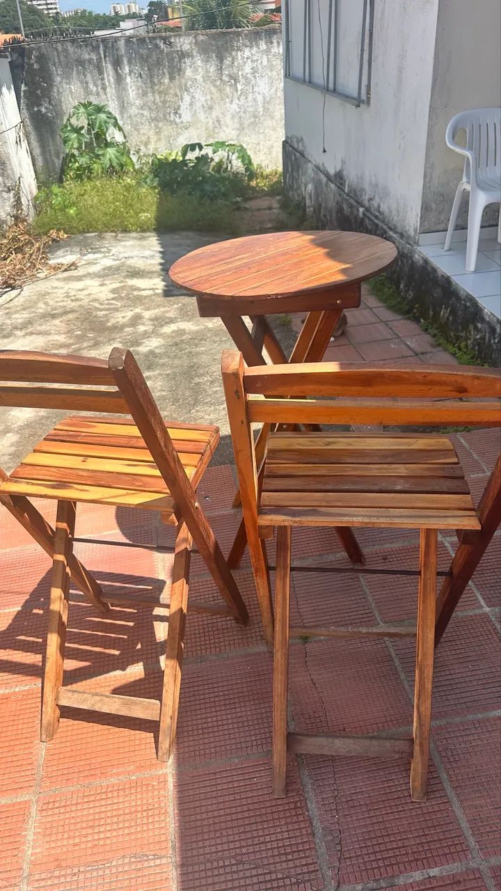 Mesa com duas cadeiras - Foto 3