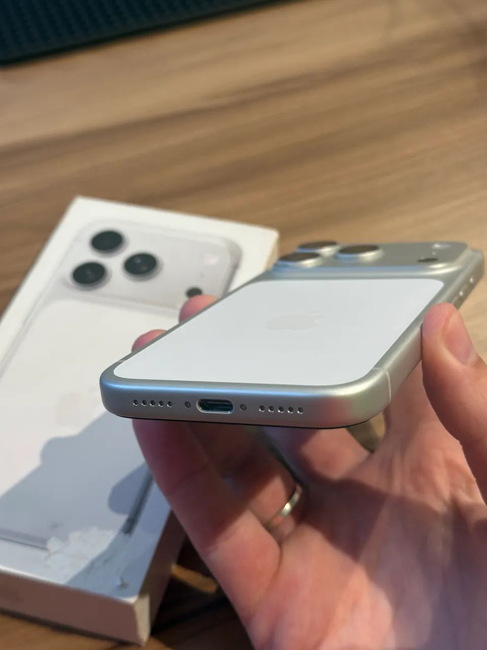 iPhone 17 Pro 256GB Impecável  - Foto 2