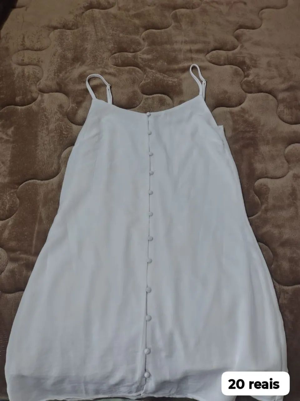 Vestidos nunca usados  e usados - Foto 4